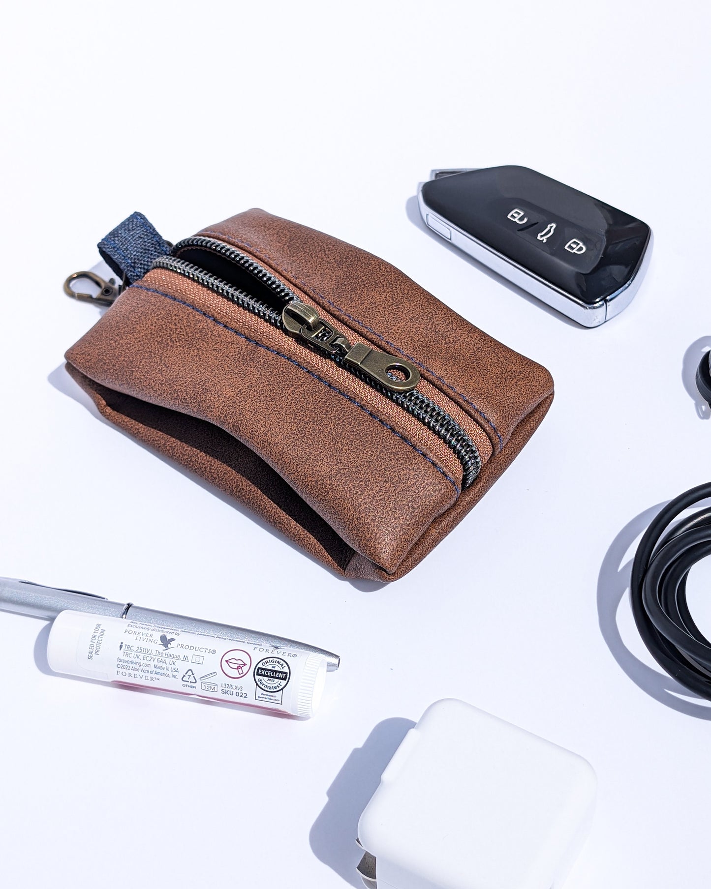 Magnesse Key Pouch - Brown - Premium Vegan Leather & Canvas