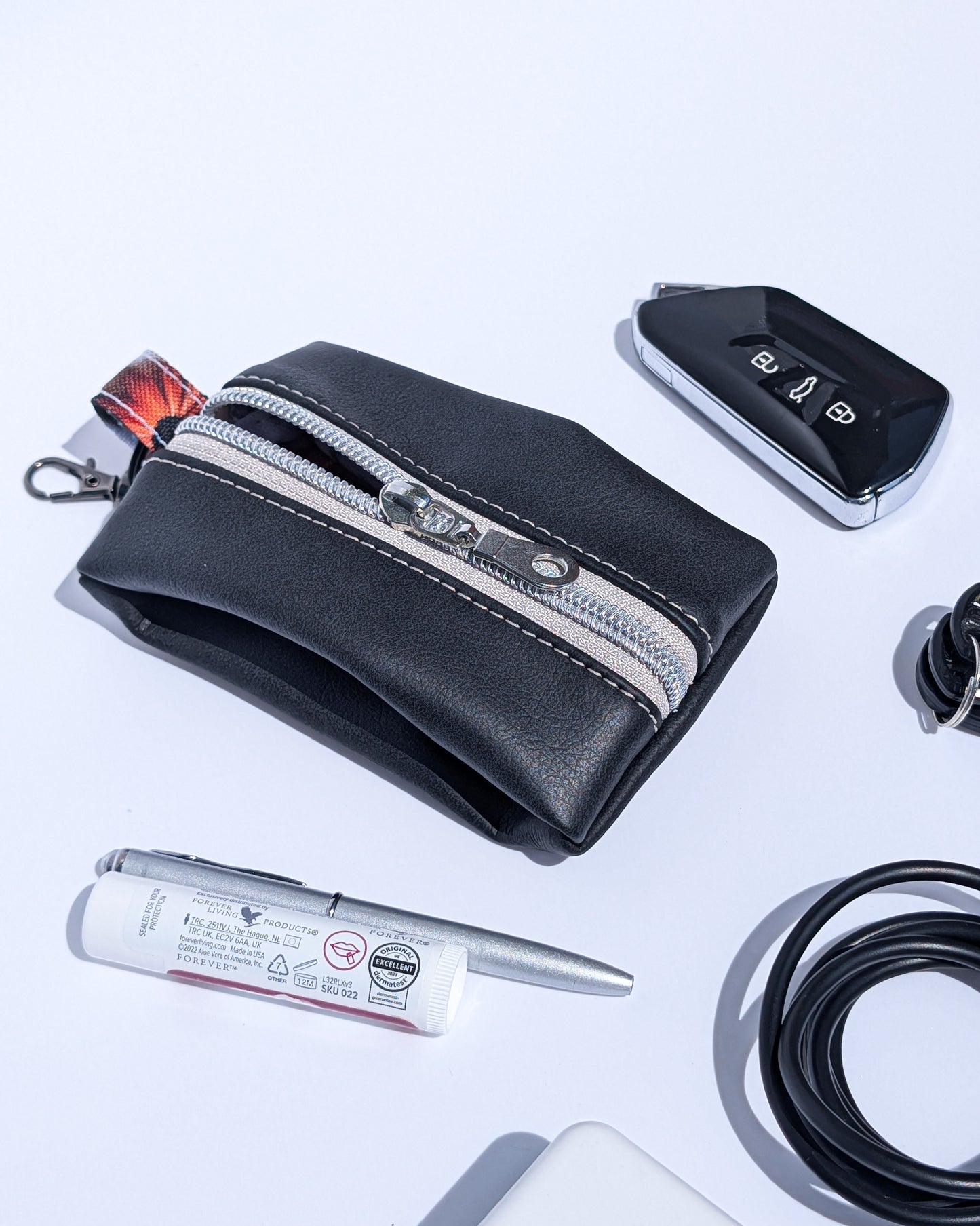 Magnesse Key Pouch - Anthracite - Premium Vegan Leather & Canvas