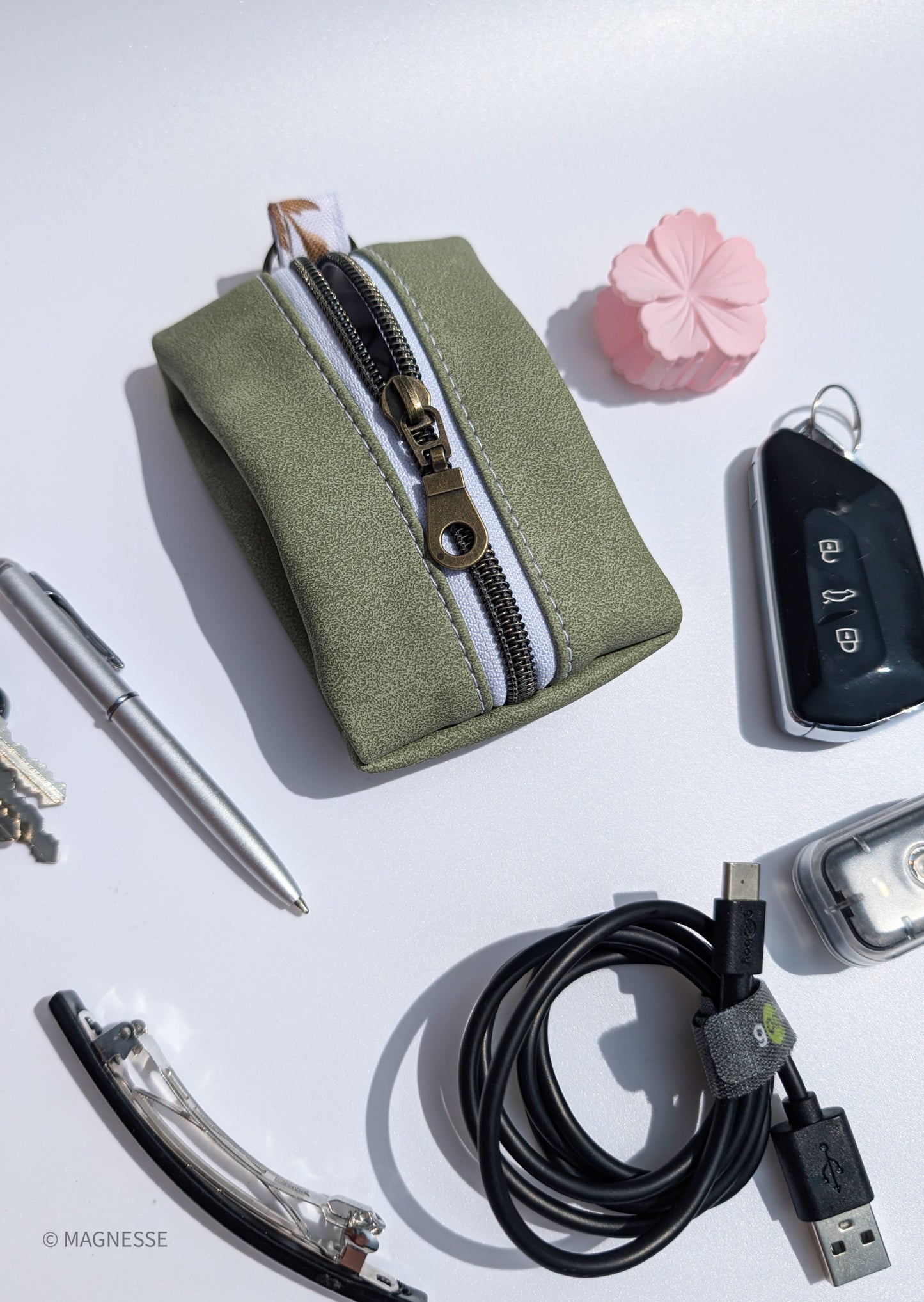 Magnesse Key Pouch - Sage Green - Premium Vegan Leather & Canvas