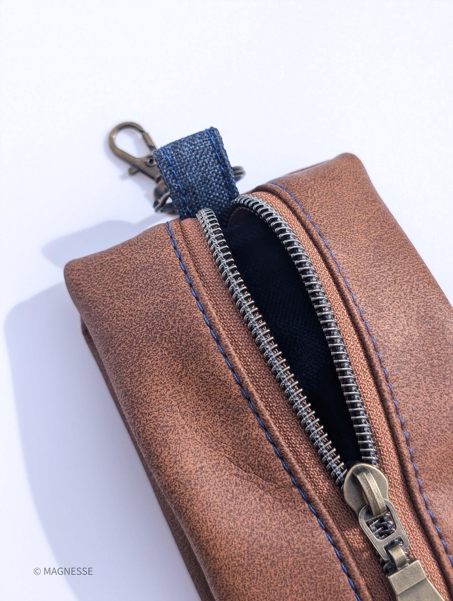 Magnesse Key Pouch - Brown - Premium Vegan Leather & Canvas